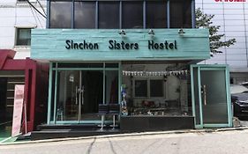Sinchon Sisters Hostel